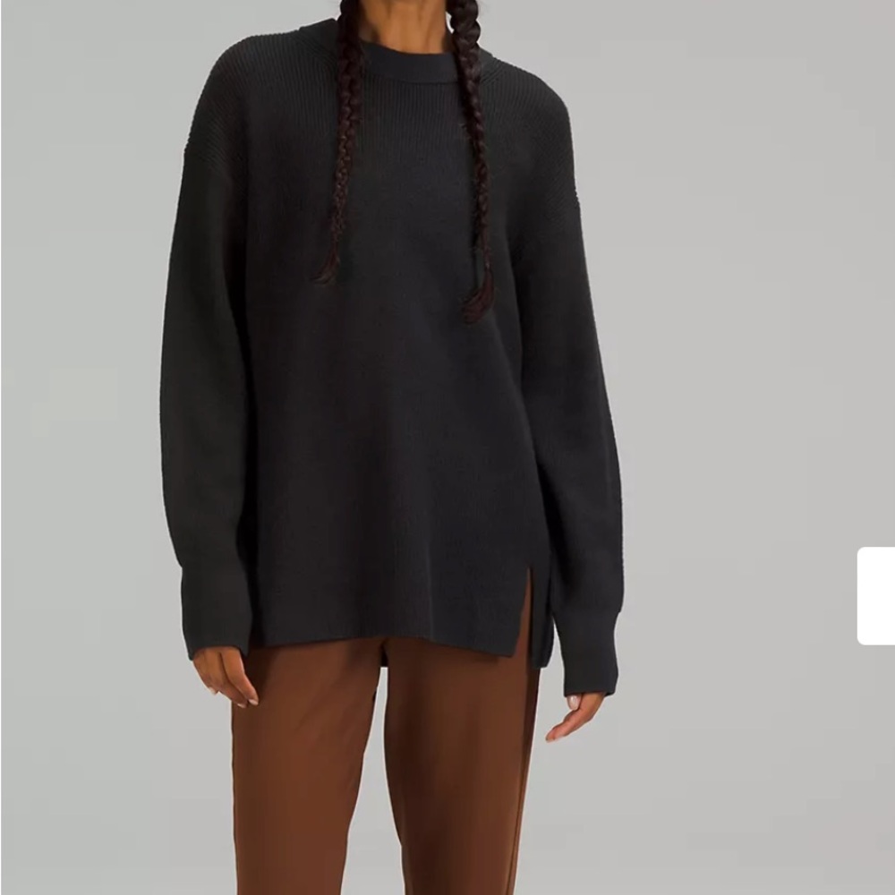 Lululemon Merino Wool Blend Crew Neck sweater